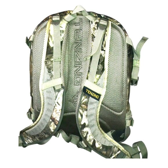 Tenzing Pace Day Backpack Camo Pattern Water Reservoir Hunting Camping Scouts - Picture 2 of 8
